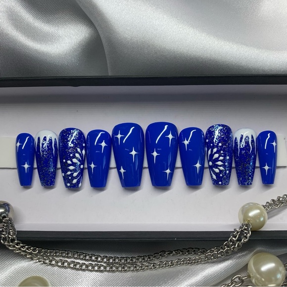 Cobalt Blue Winter Snowflake Nails - Picture 1 of 5